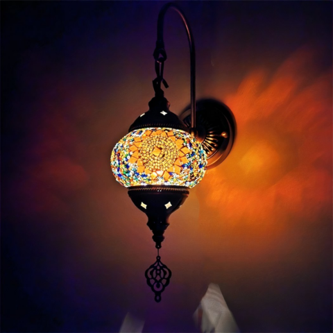 Lampada da parete con mosaico di vetro orientale — vista principale