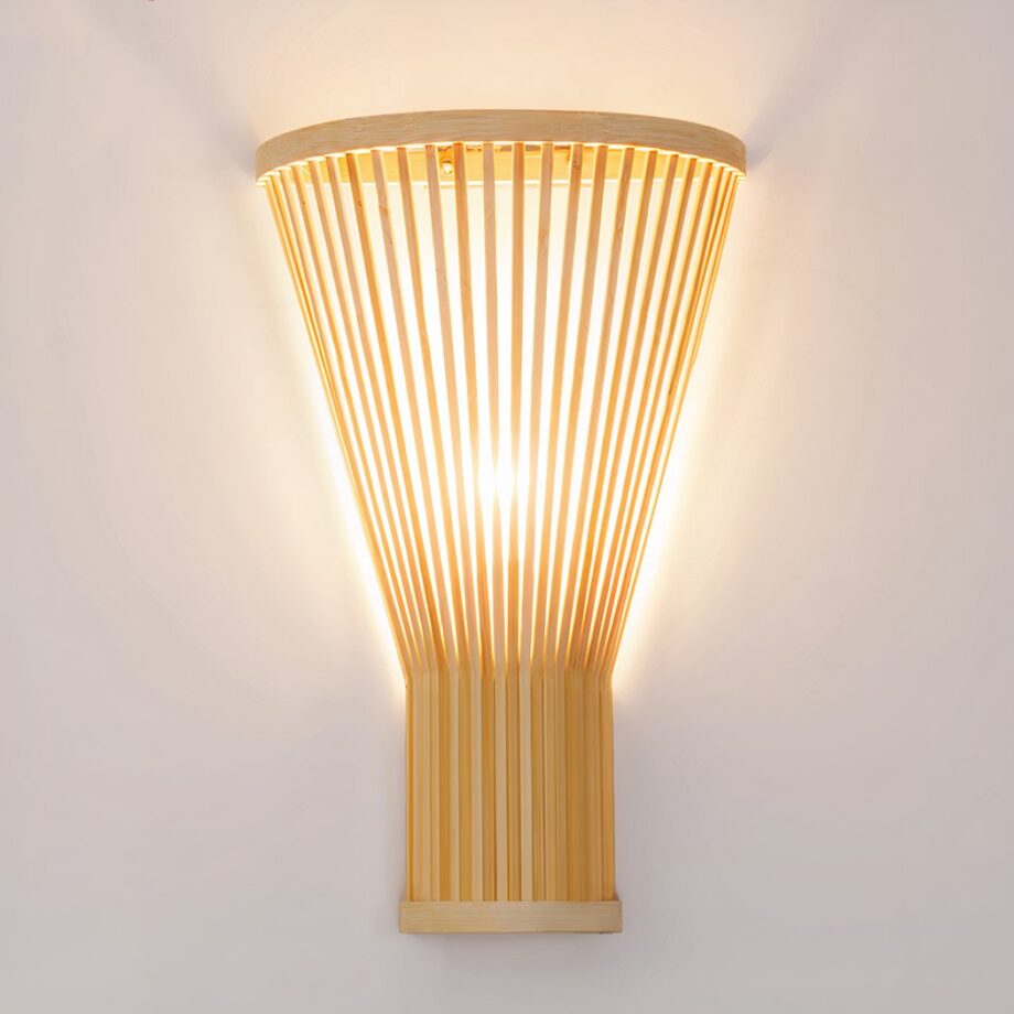 Lampada da parete in bambù naturale Applique murale en bambou naturel, en forme de tambour avec lumière blanche à l'intérieur