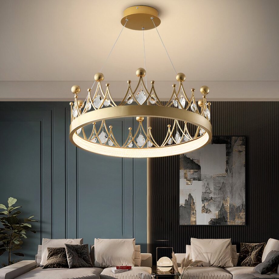 Lampadario a forma di corona per la camera del bambino — vista principale