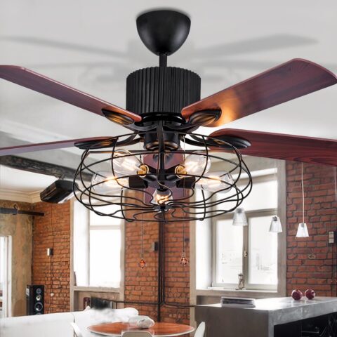 Lampadario ventilateur en métal rétro style loft dans une cuisine ambiance loft