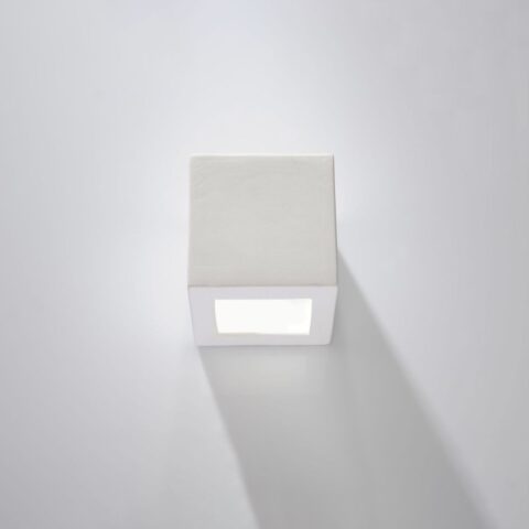 Lampada da parete cubica in ceramica bianca