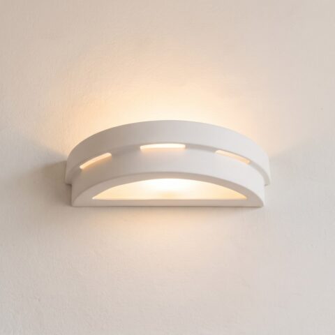 Applique da parete a mezzaluna in ceramica bianca, luce indiretta