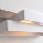 Lampada da parete design in acciaio bianco