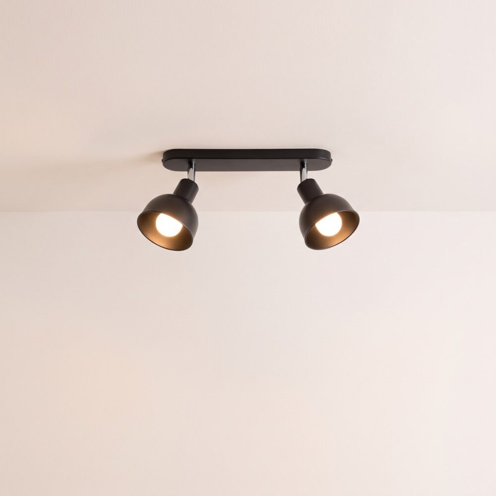 Lampadario a soffitto nero in metallo con spot orientabili